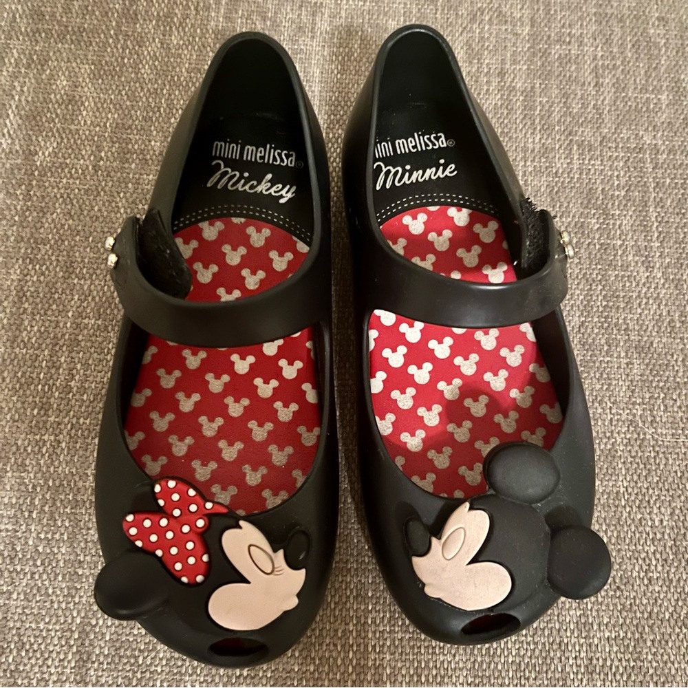 *EUC* Authentic Mini Melissa Shoes- Minnie Mouse & Mickey Mouse Kissing, 10 T